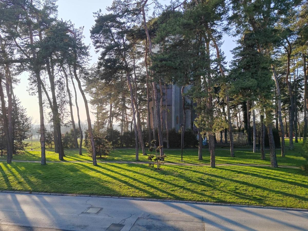Apartment Una Bjelovar Bagian luar foto